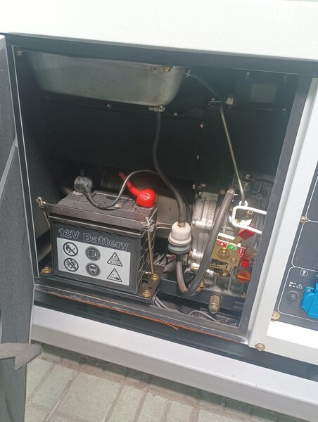 Generator nou Hyunday 8600-SE diesel 6,3 KVA cu ATS si instalare